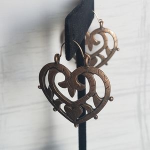 Guess Heart Scroll Earrings